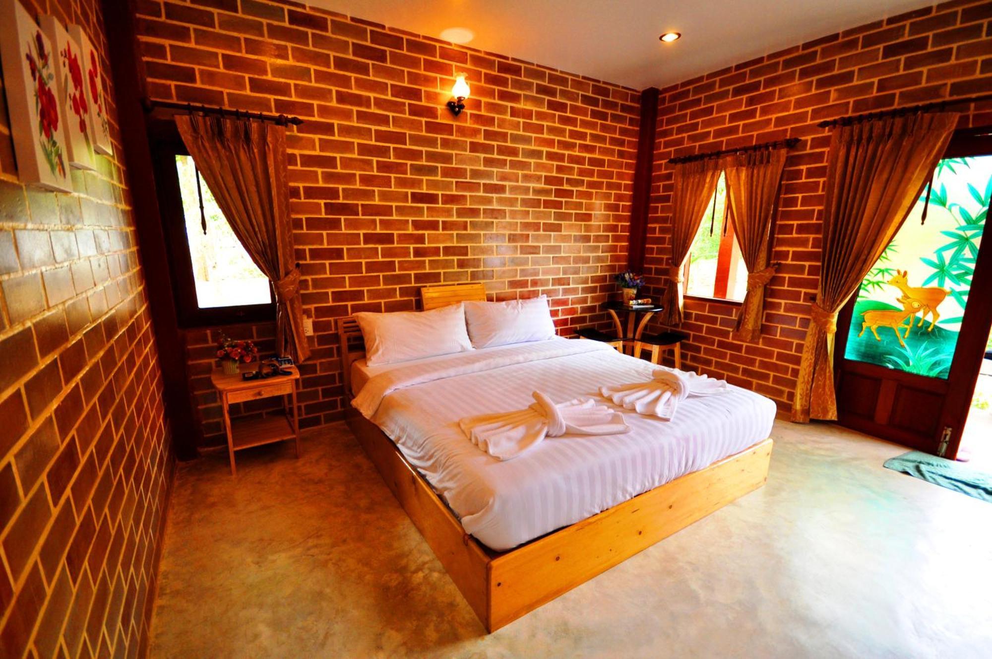 Theerama Cottage Suan Phueng Habitación foto