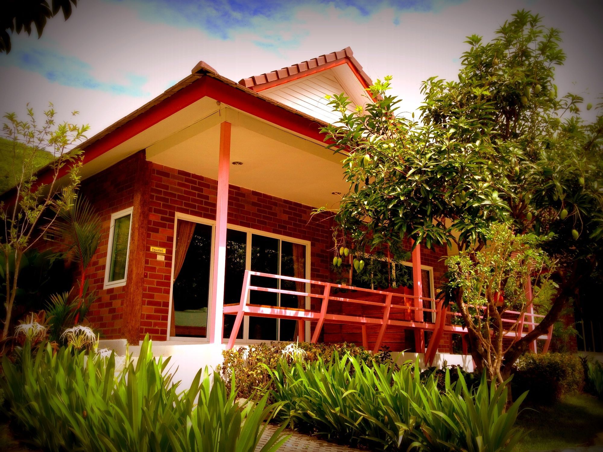 Theerama Cottage Suan Phueng Exterior foto